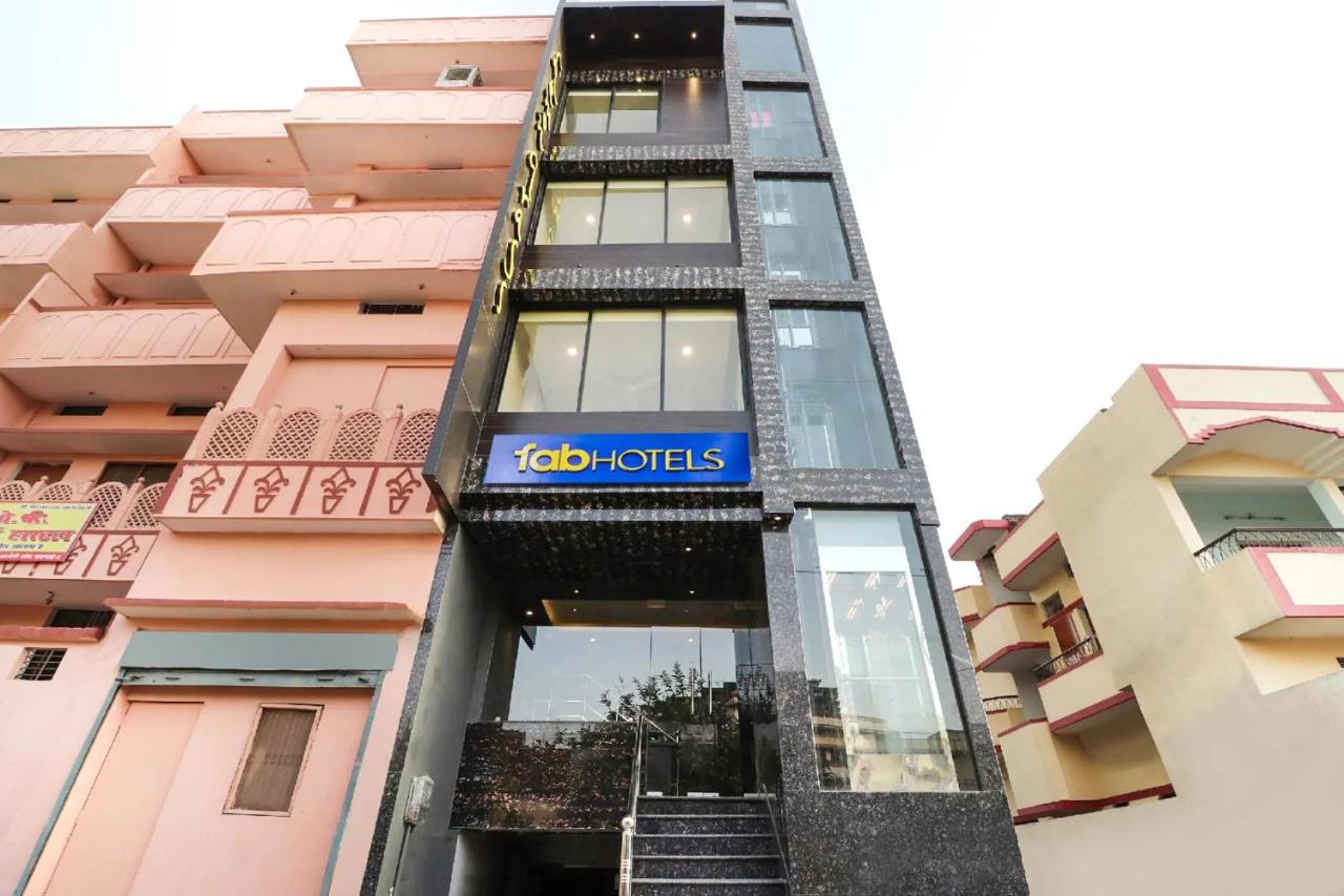 Fabexpress Lemon Grass Hotel Варанаси Екстериор снимка