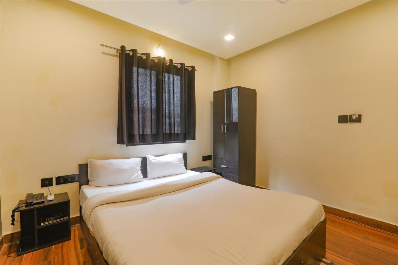 Fabexpress Lemon Grass Hotel Варанаси Екстериор снимка