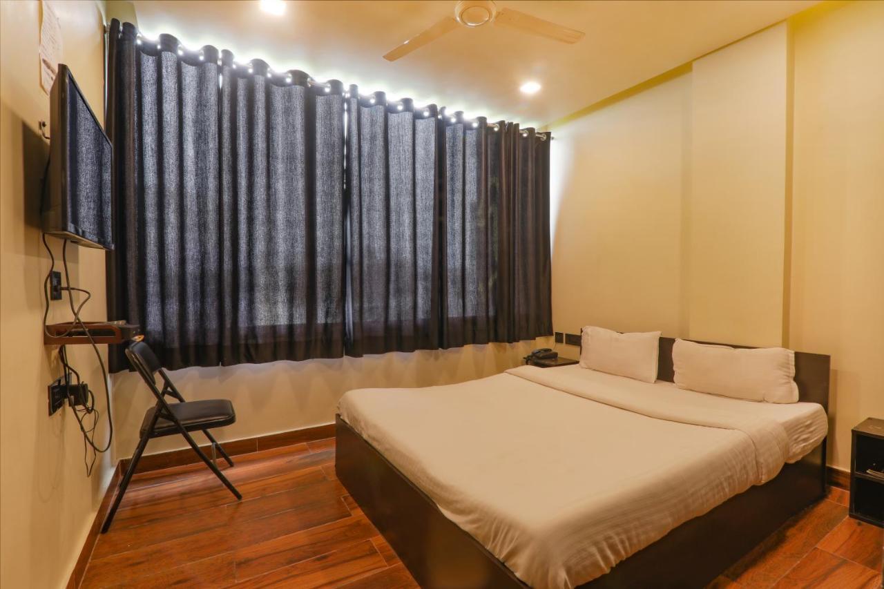 Fabexpress Lemon Grass Hotel Варанаси Екстериор снимка